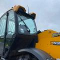 JCB 535-125 Hi Viz
