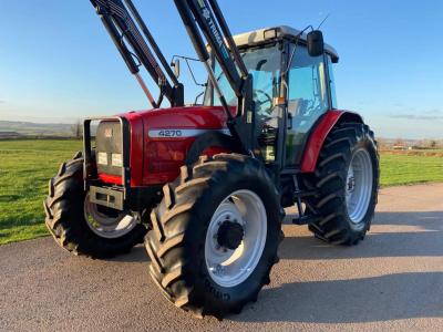 Massey Ferguson 4270