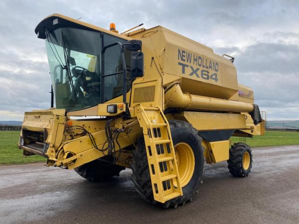New Holland TX64