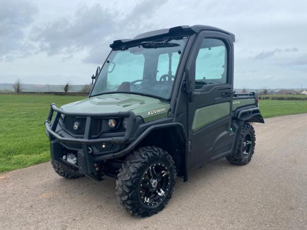 John Deere XUV 865M Gator