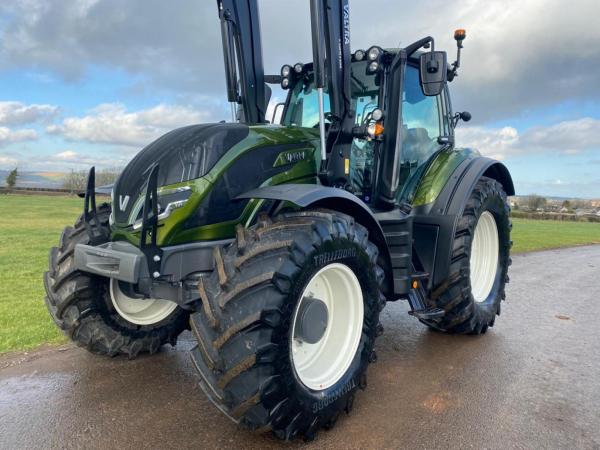 Valtra T175 A