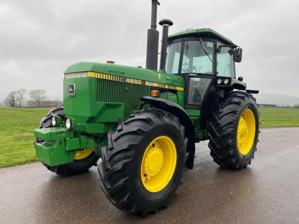 John Deere 4650